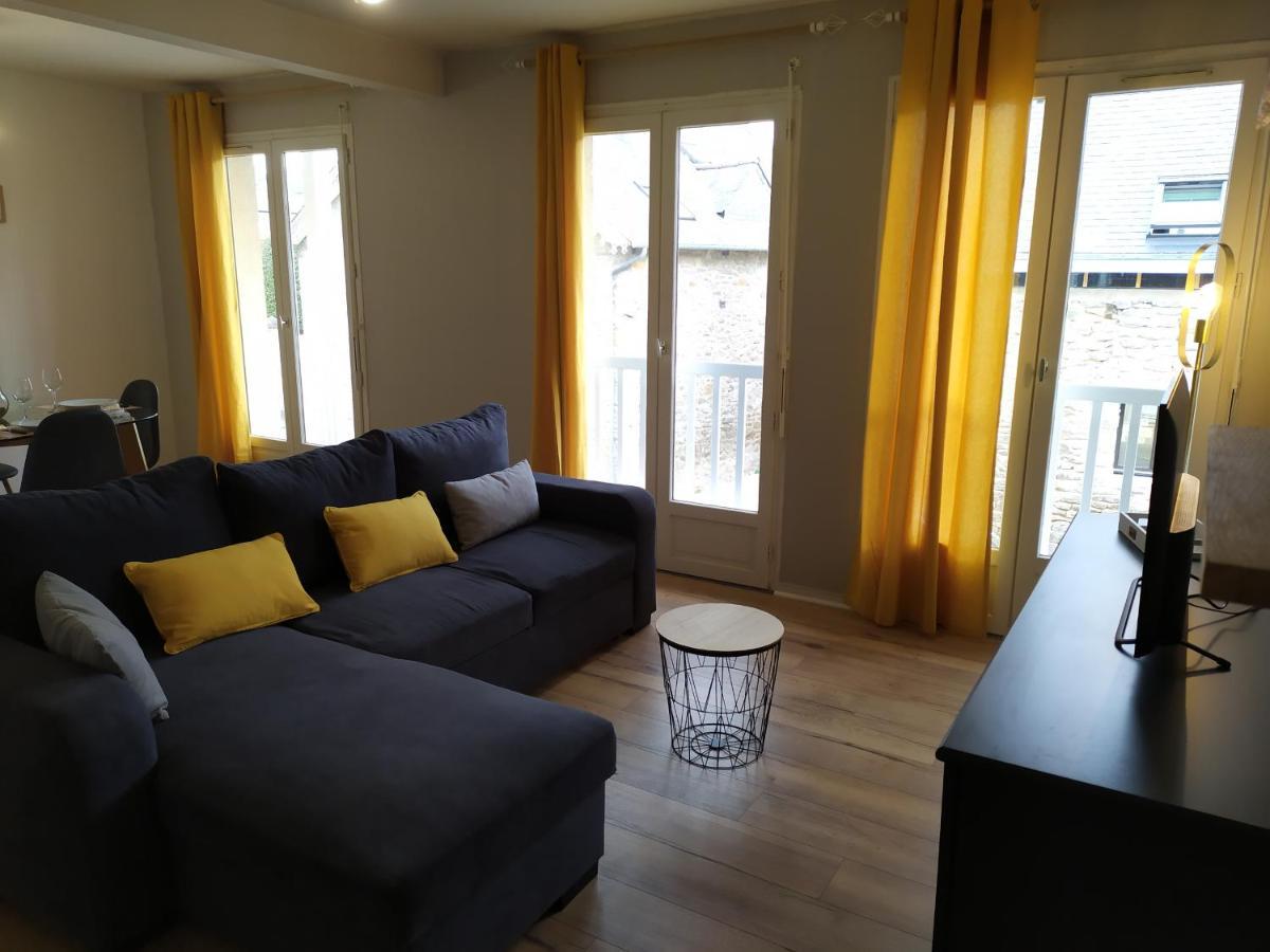 Apartmán Wilton Dinan Exteriér fotografie