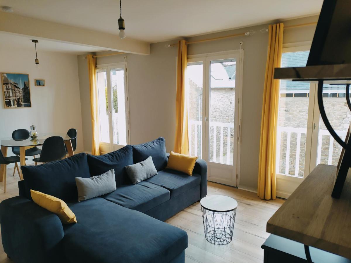 Apartmán Wilton Dinan Exteriér fotografie